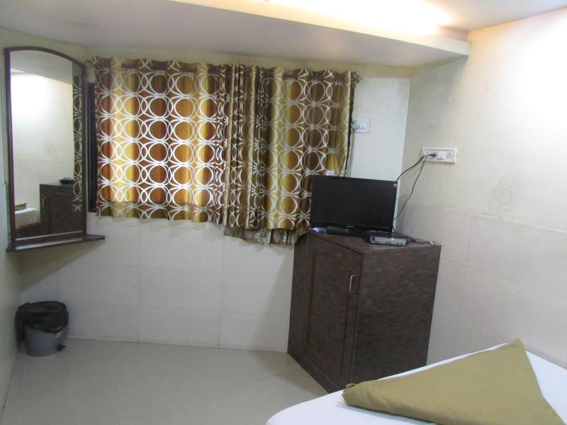 Hotel Royal Residency Mumbai Exterior photo